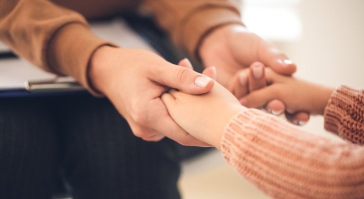 Pensão Especial para Órfãos de Feminicídio: Entenda as Novas Regras de Concessão do INSS